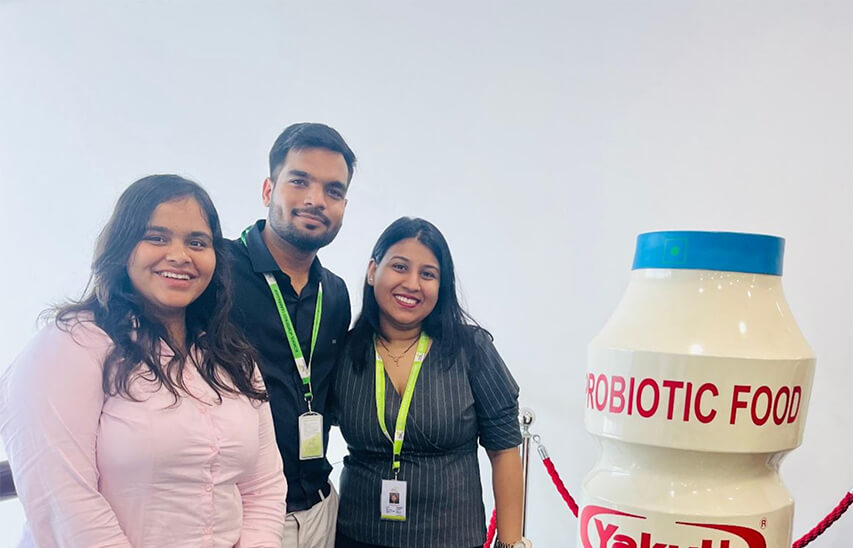 Hands-on learning through corporate assignments